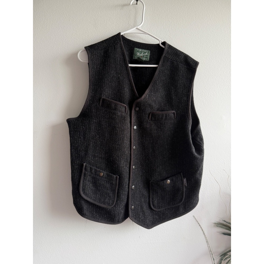 Woolrich Mens Wool Blend Pinstripe Snap‎ Front Cinch Back Vest Grey L 18409 - Picture 2 of 10